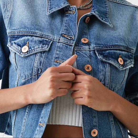 Distressed denim jacket - Picture 4 of 4